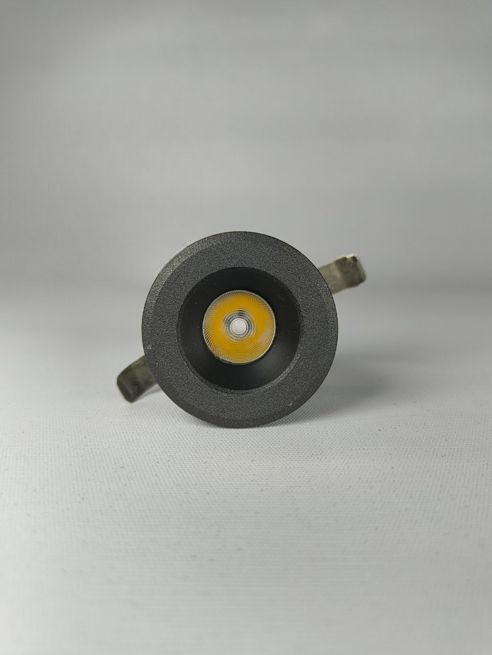 LX-001