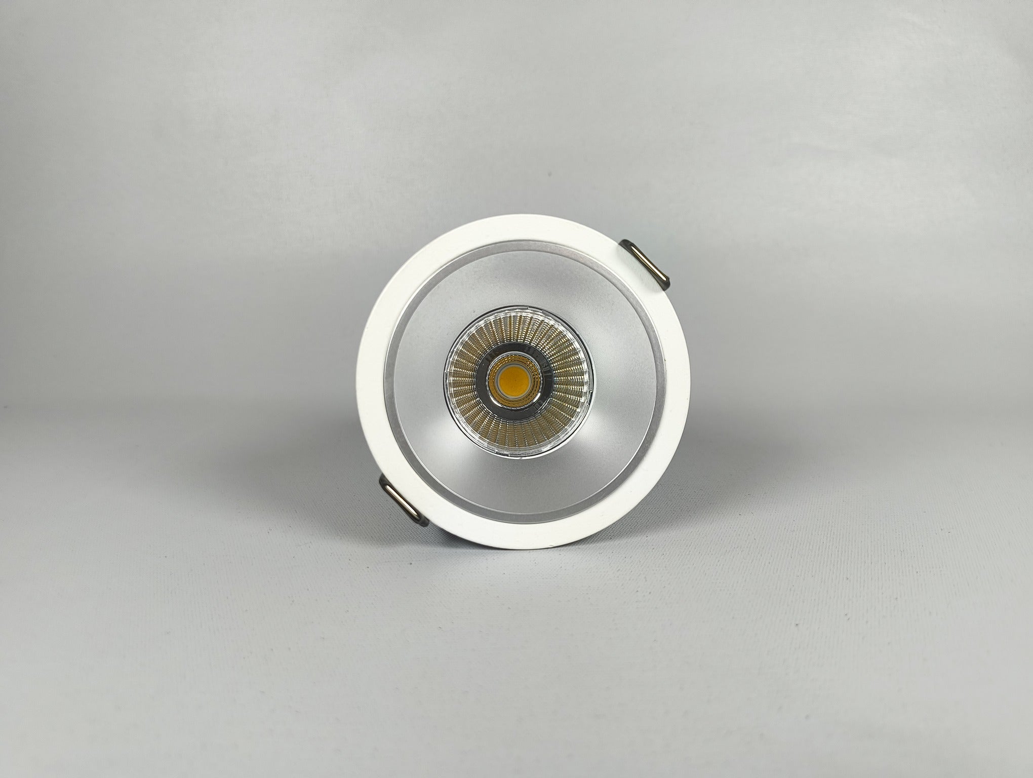LX-1053
