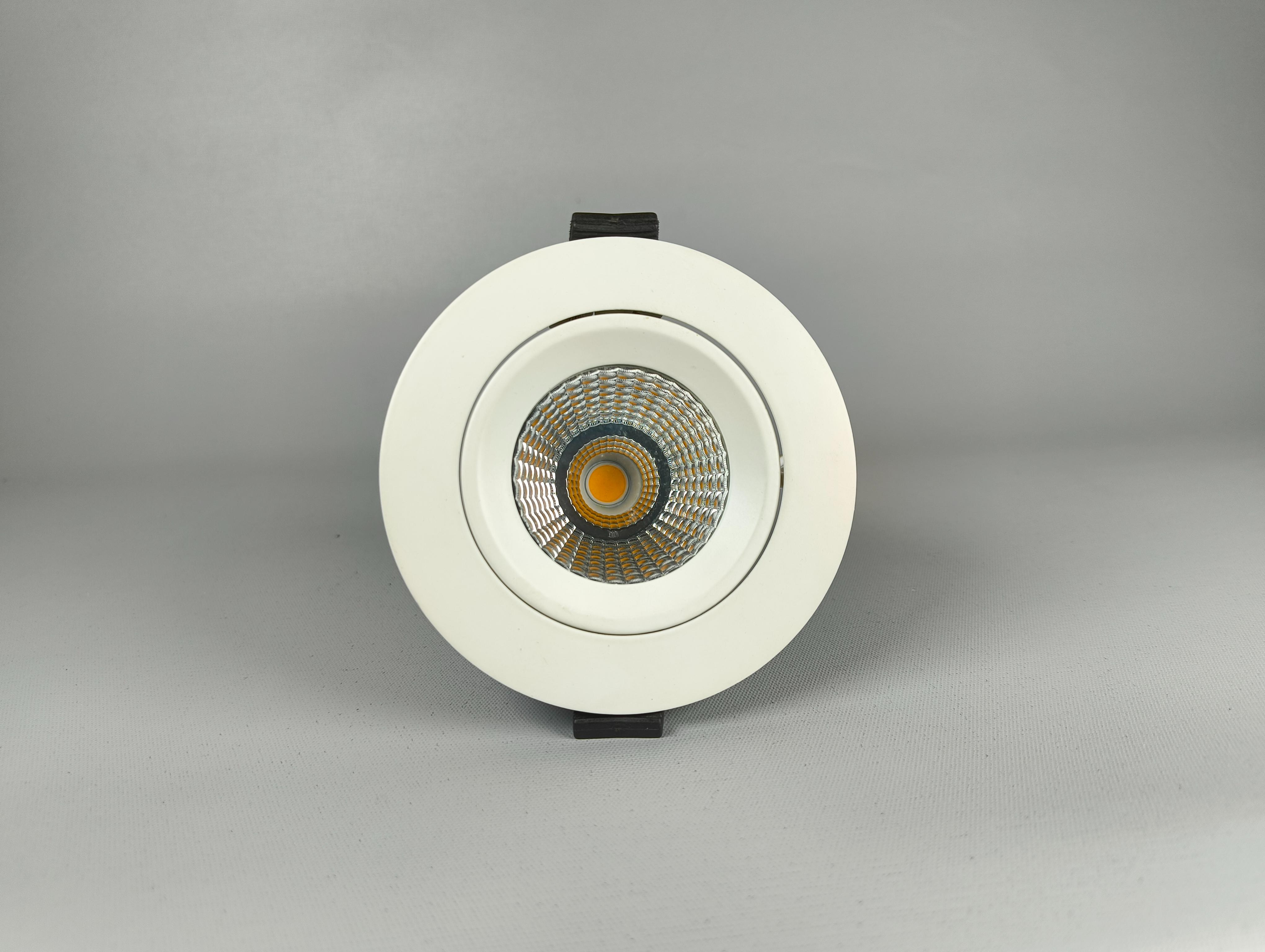 LX-1081