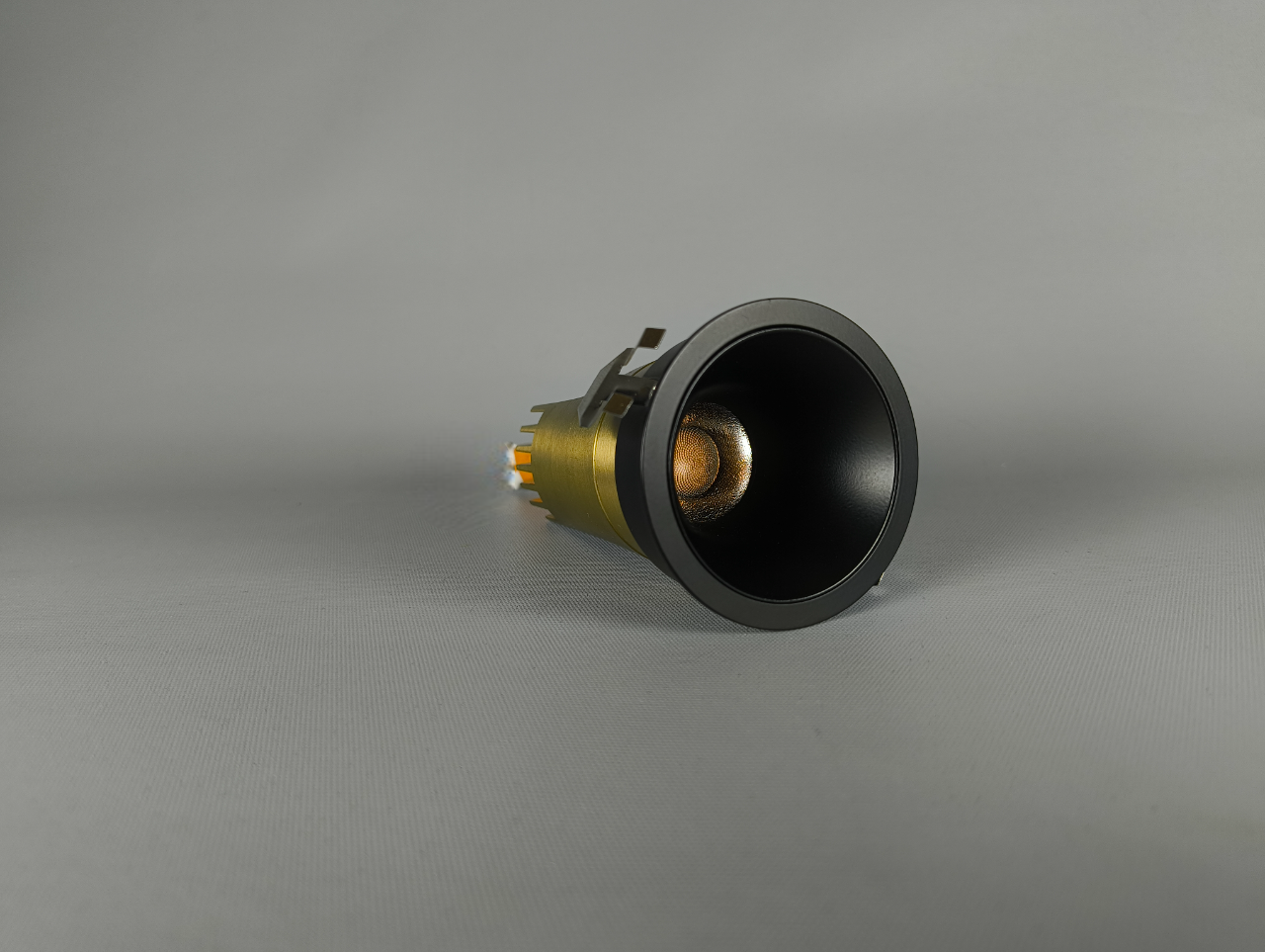 LX-1002