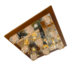 QUBE / 9 LIGHT